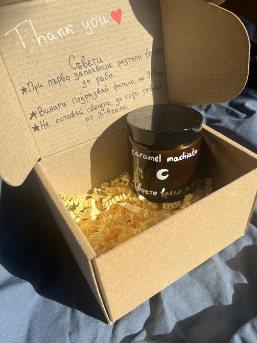 Соеви свещи с аромат на caramel macchiato