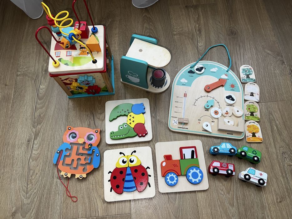Монтесори лот от дървени играчки