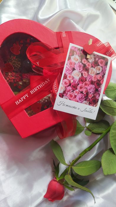 Клубника  в Шоколаде подарок