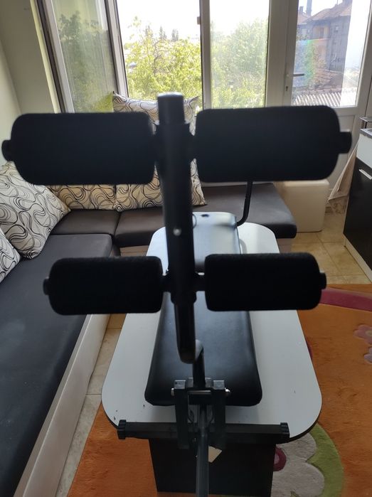 Фитнес уред за корем