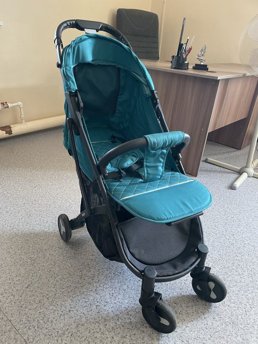 Продам коляску прогулочную