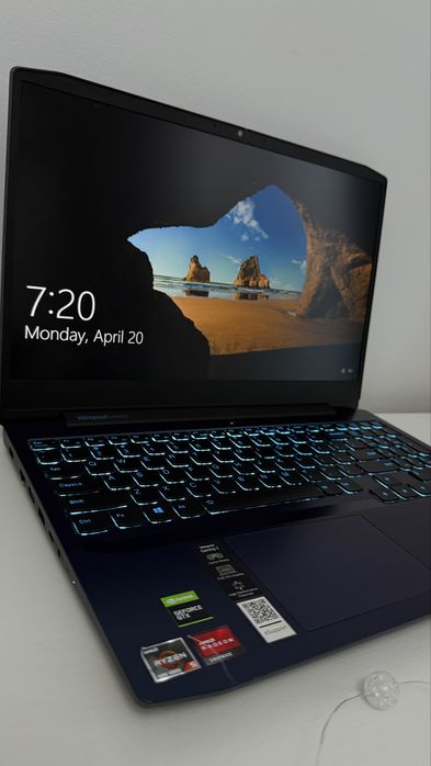 Laptop gaming Lenovo