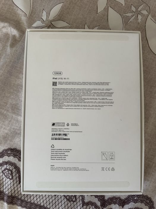 Vand ipad A16 aproape nou