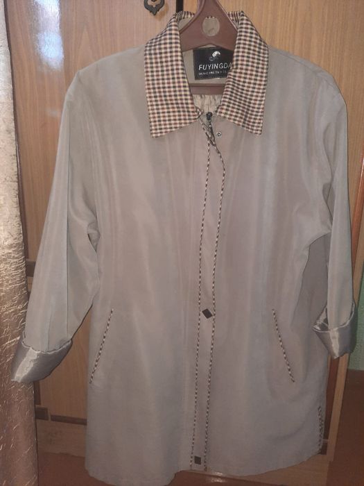 Продам куртка женская