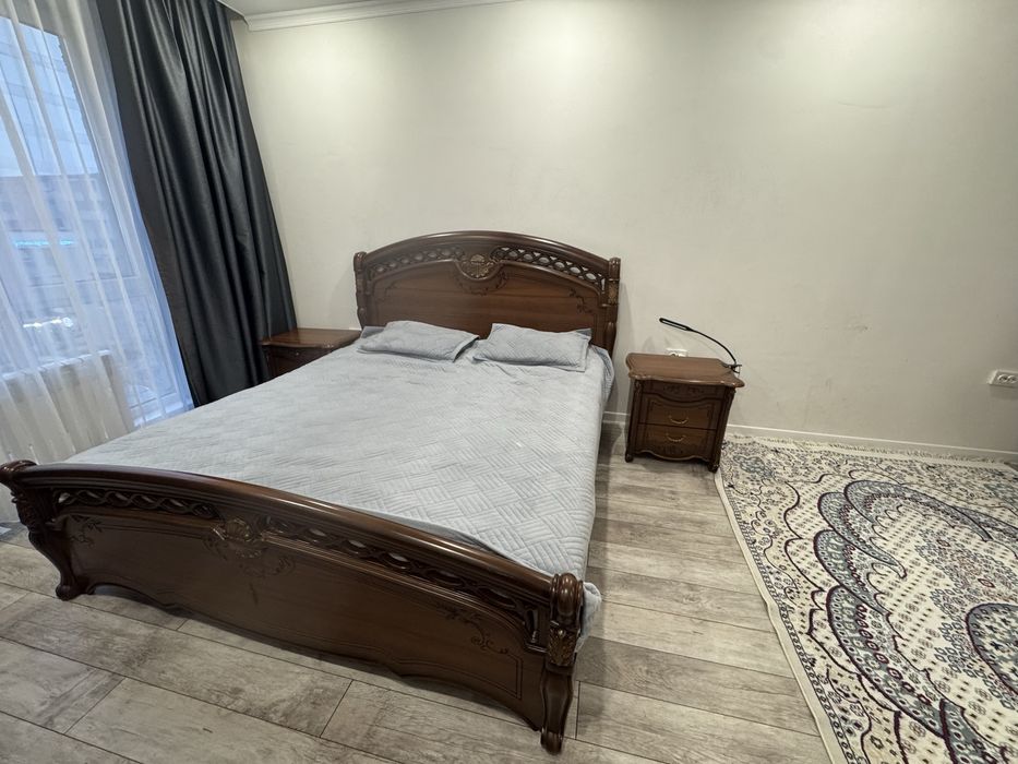 продам спальный гарнитур Франческо