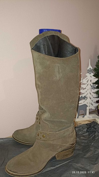 Италиански ботуши висококачествен естествен велур