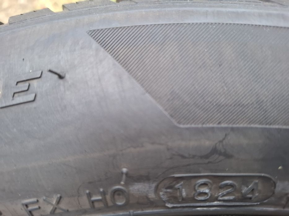 4 Броя зимни гуми 225/50/17 Hankook дот 24