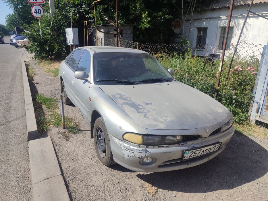 Митсубиси Галант