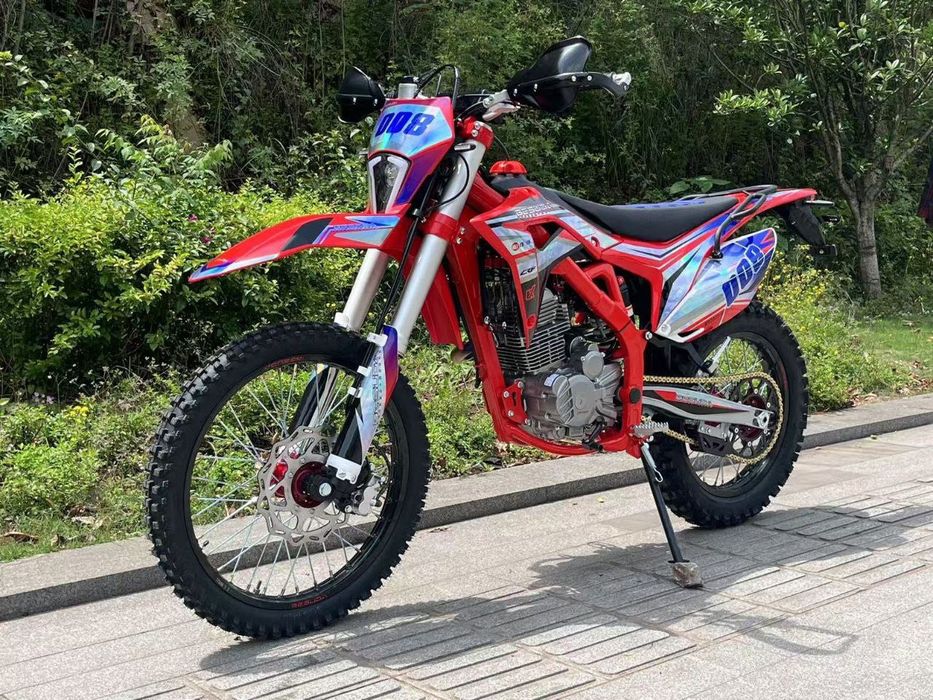 Продам мото эндуро 300 кубов