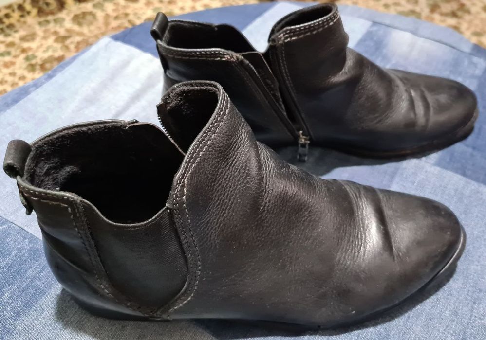 Женские полусапожки кожаные