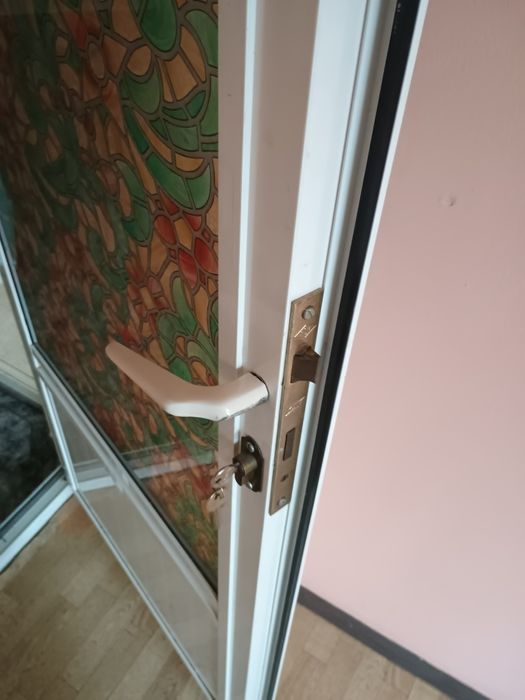 Врата пвц - 2 броя, 100 лв бройката