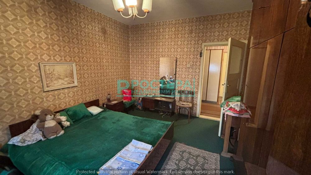 Продава се Четиристаен апартамент в Търговище, Център - 113 кв.м за 609 €/кв.м - Снимка #2