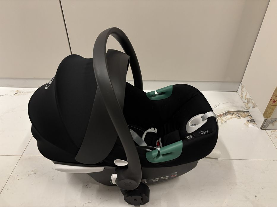 Автокресло для малышей