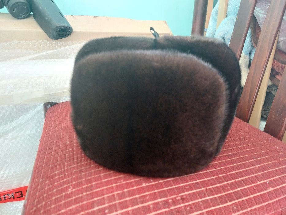 Здраствуите продам Норкавая шапка