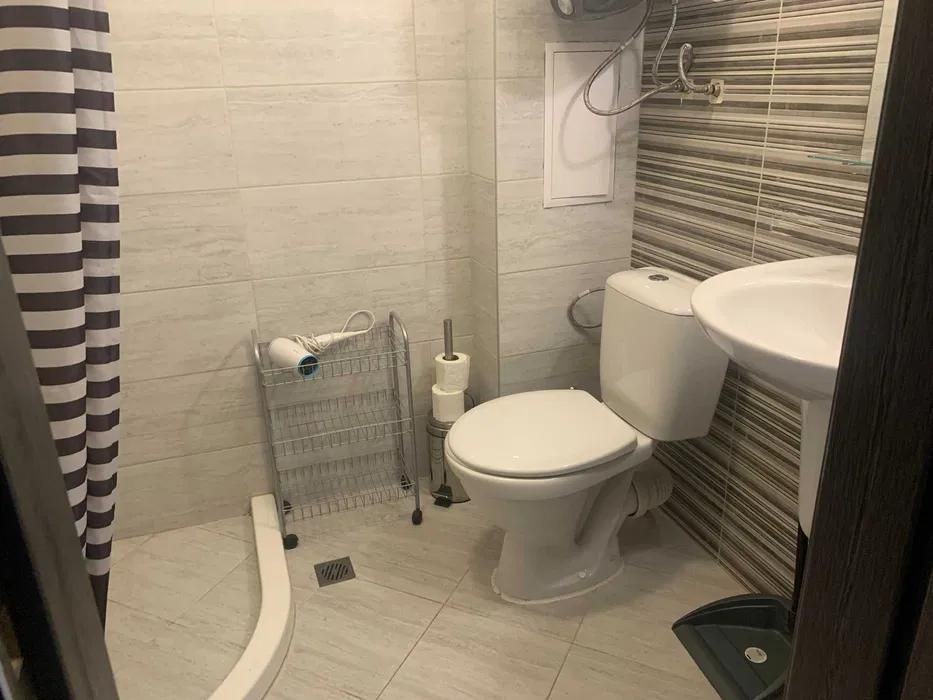 Дава се под наем Двустаен апартамент в Варна, Левски - 60 кв.м за 483.48 € - Снимка #5