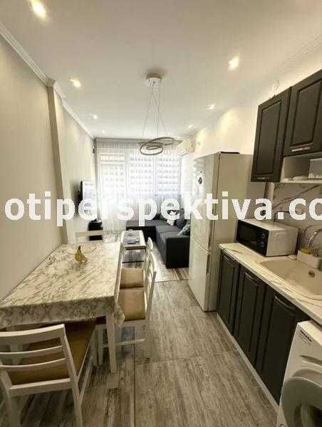 Продава се Едностаен апартамент в Пловдив, Център - 33 кв.м за 2258 €/кв.м - Снимка #3