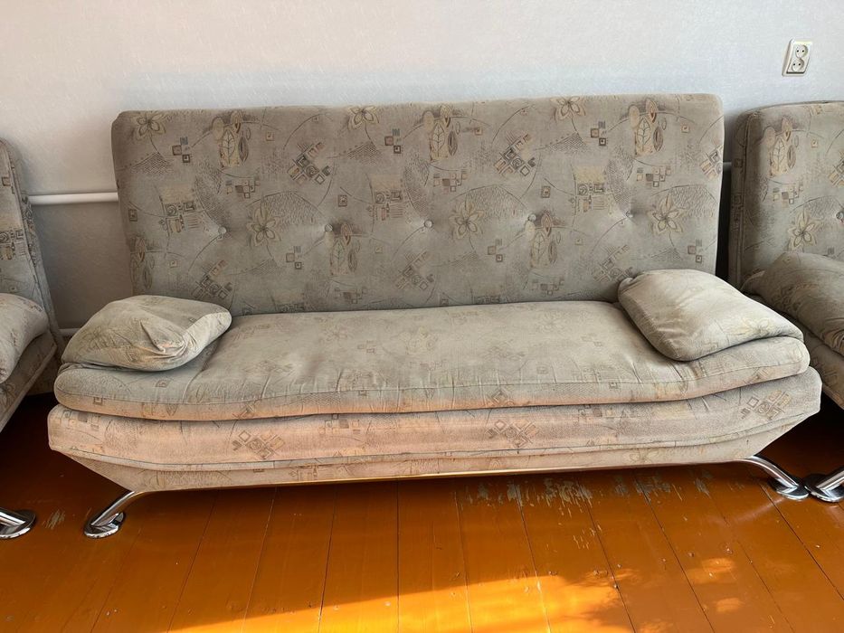 Продам мягкую тройку