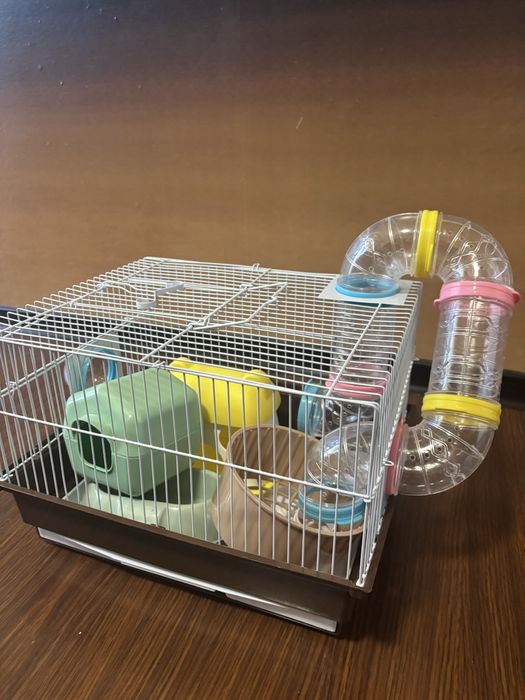 Cusca Hamster + accesorii si tub