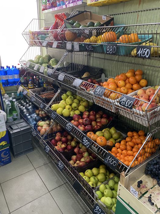 Стелажи б/у в хорошом состояние