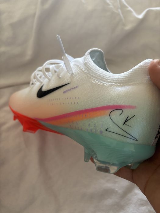 ghete de fotbal nike marime 40