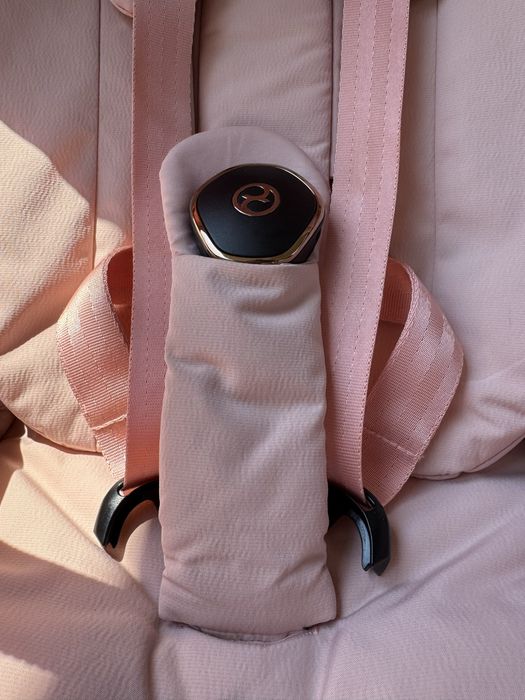 Cybex Priam 4 + подарък чадър Cybex