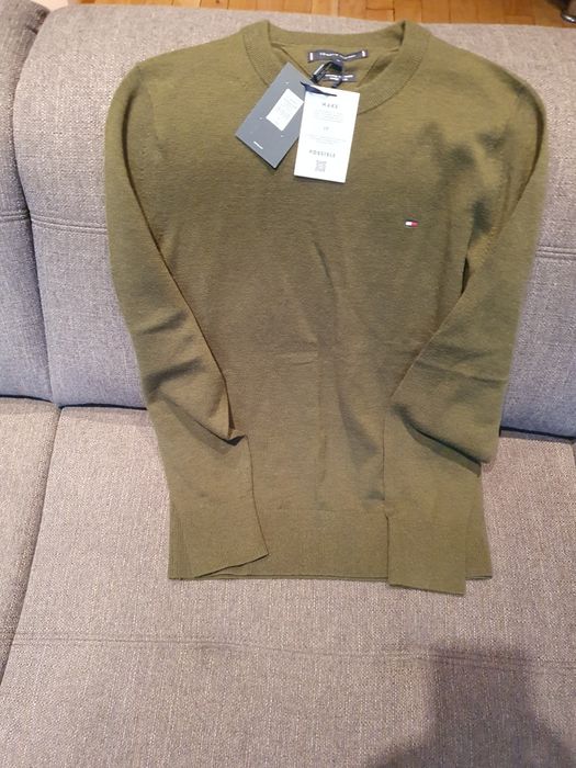 Vand pulovere barbat noi originale Tommy Hilfiger