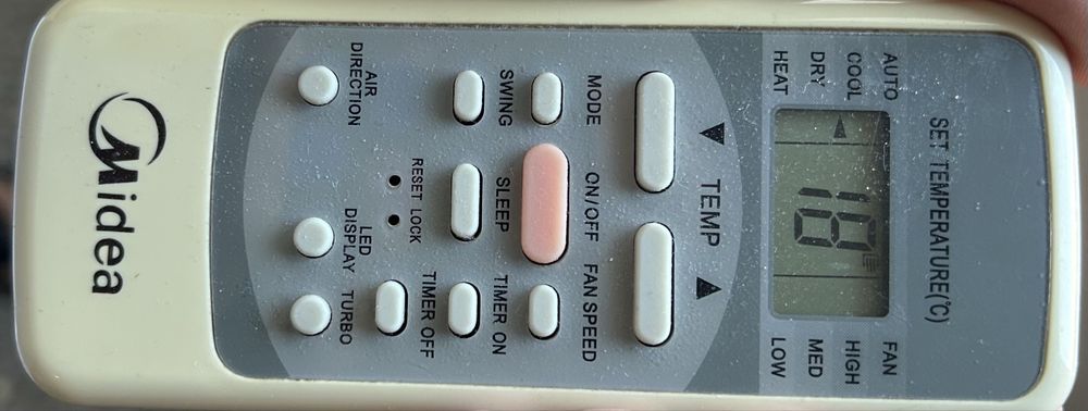 Климатик Midea 12 ка