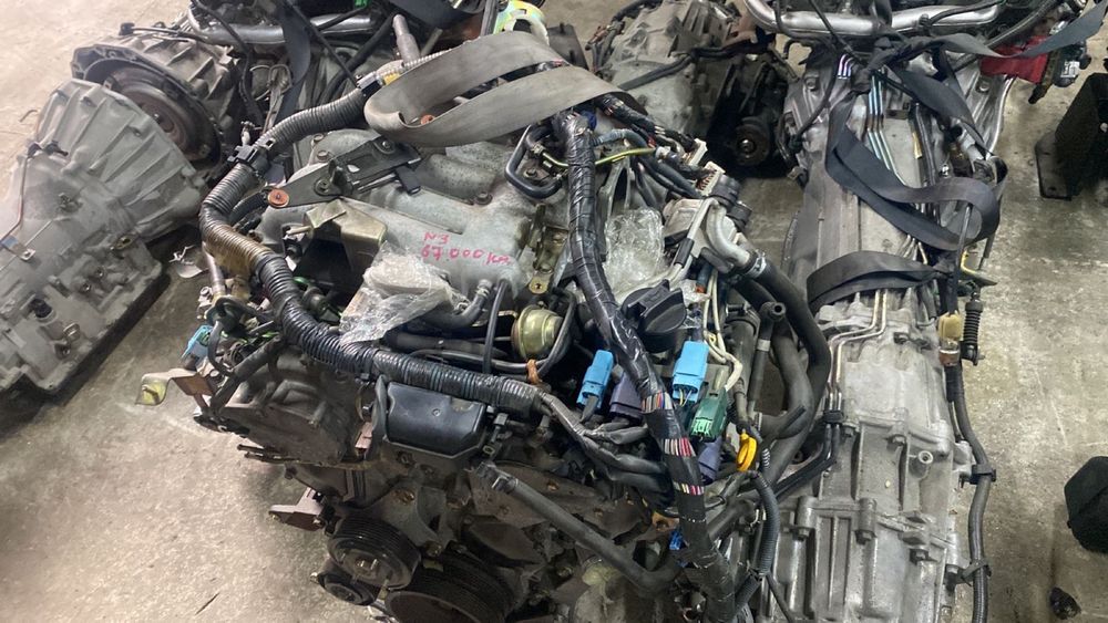 Двигатель VQ35DE от Nissan Elgrand E50