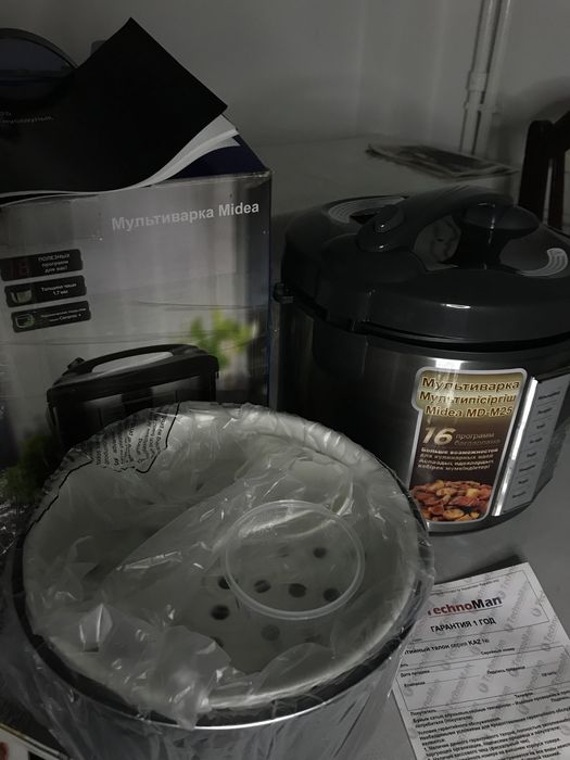 Мультиварка Midea