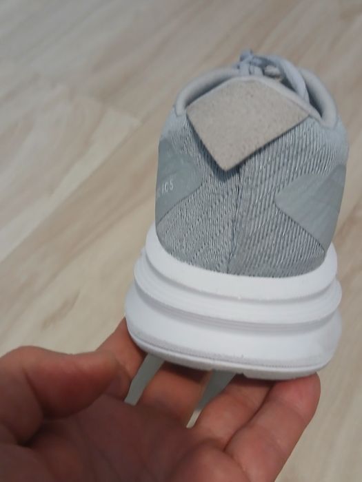 Маратонки ADIDAS СУПЕР Промоция