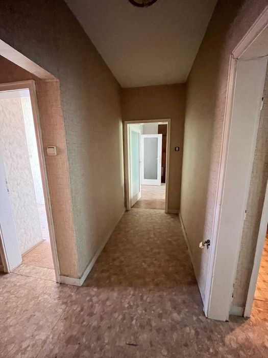 Тристаен апартамент в Центъра на Сливен - 113 кв. м - снимка 3