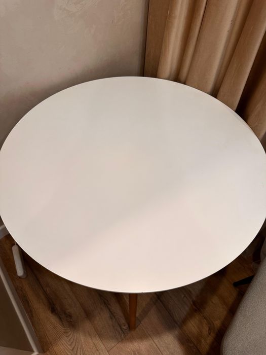 Продам кухонный стол