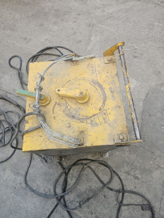 Продам сварочный аппарат  380 / 220