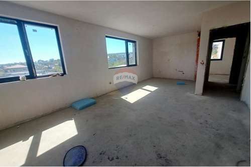 Продава се Двустаен апартамент в Варна, Виница - 82 кв.м за 1525 €/кв.м - Снимка #11