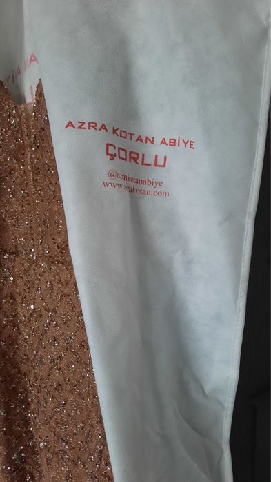 Рокля за абитуриентски бал