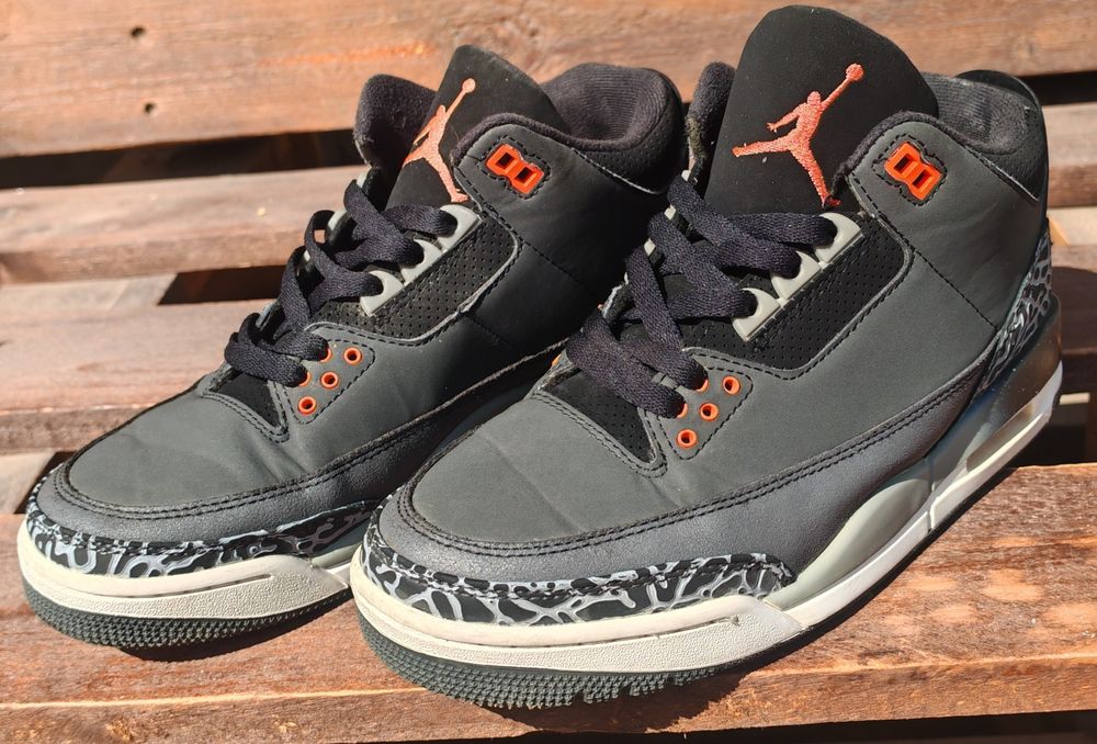 Оригинальные культовые Air Jordan 3 Retro в расцветке "Fear"