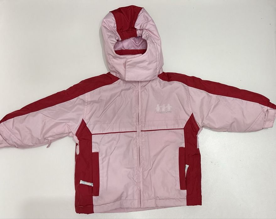 Продам куртку за 5000 в отличном состоянии