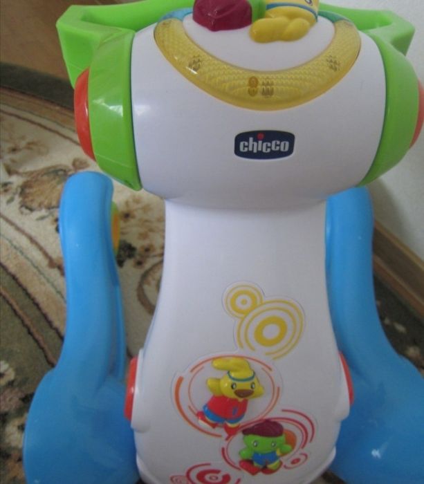 Ходунок Chicco Ergo Gym.