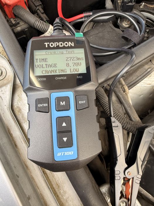 Тестер з акумулатори