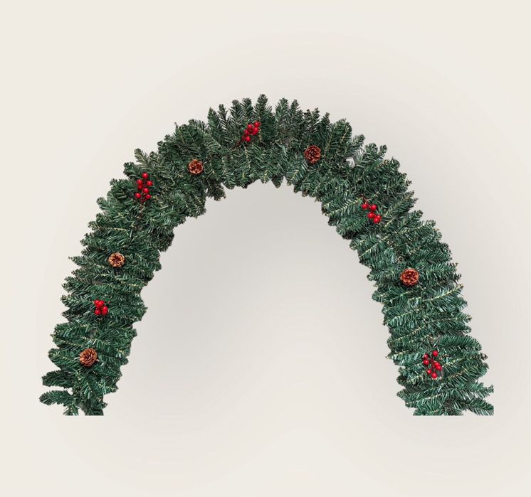 Елочная хвойная ветка гирлянда