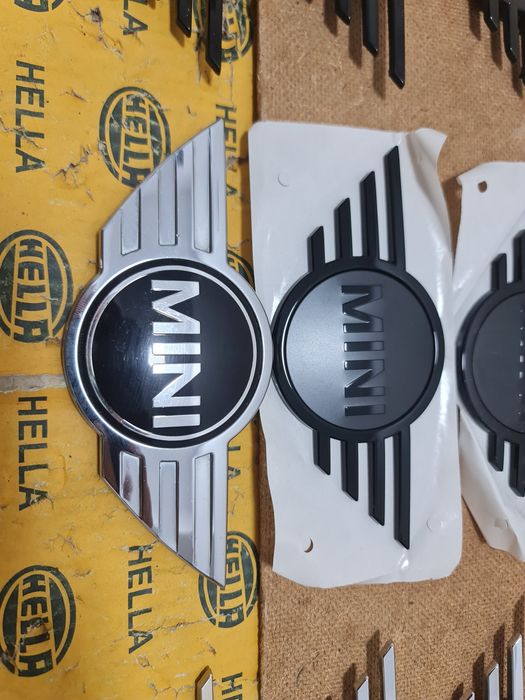 Sigla emblema capota Mini Cooper S One Country f55 f56 f57 f60 r60 r55 r56 JCW
