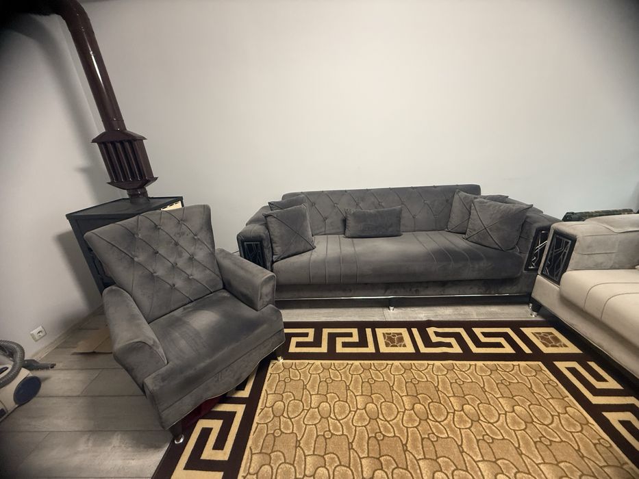 Дивани и кресло 3+2+1