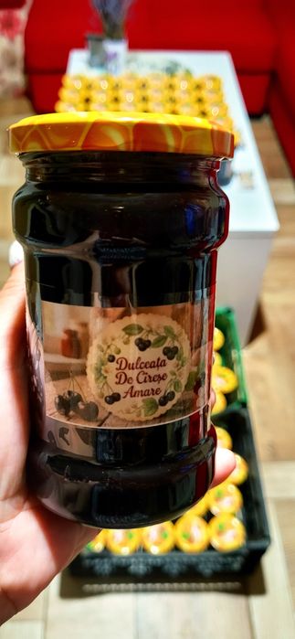 Dulceata de cirese amare