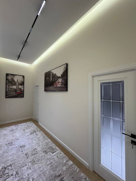 Evro ta’mirli 4 xonali kvartira Shahriston metrosi yaqinida Sotiladi