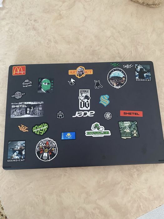 Ноутбук acer aspire 5