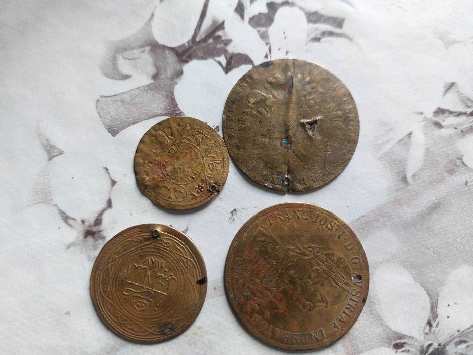 Стари пендари монети