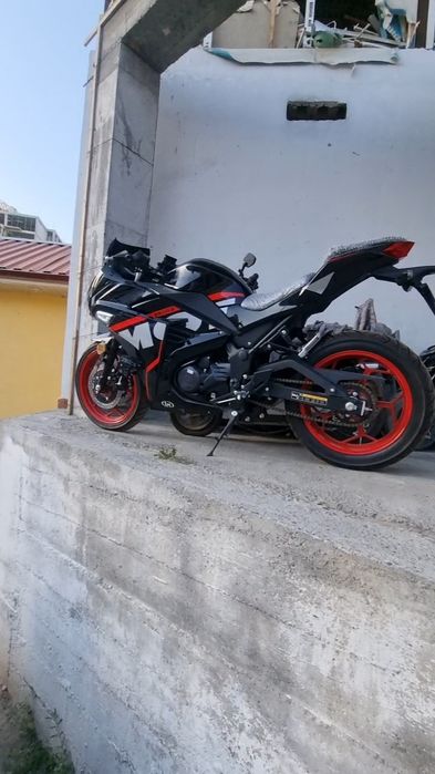 MOTO 250kub motosikl