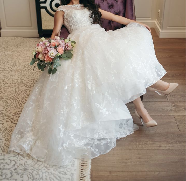 Продам свадебное платье