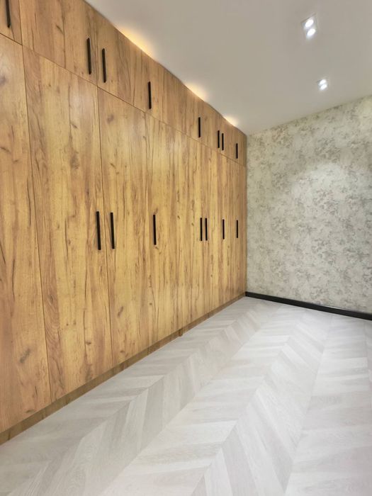 Продается 4хком рядом с метро Новза