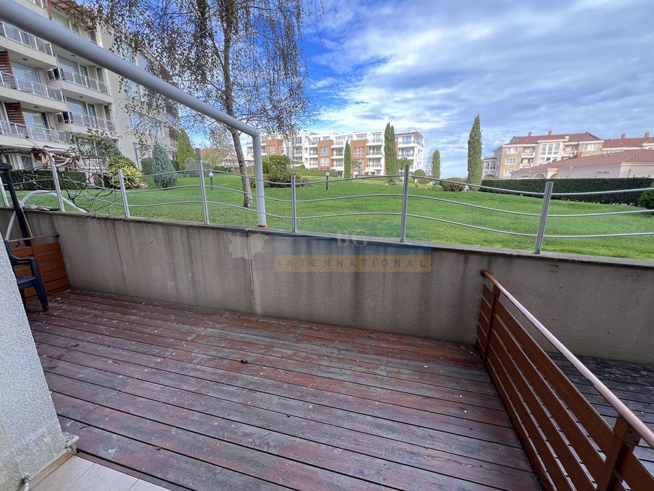 Продава се Двустаен апартамент в Черноморец - 52 кв.м за 1268 €/кв.м - Снимка #3